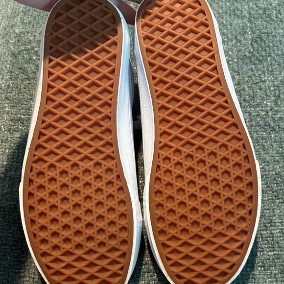 Vans All-White Low-Top Skate Sneakers - Picture 4 of 5